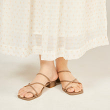 画像をギャラリービューアに読み込む, オーガンジードット柄タックスカート