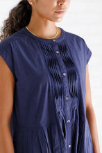 画像をギャラリービューアに読み込む, ウェーブピンタックドレス