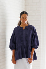 画像をギャラリービューアに読み込む, ウェーブピンタックブラウス
