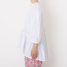 画像をギャラリービューアに読み込む, ウェーブピンタックブラウス
