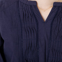画像をギャラリービューアに読み込む, ウェーブピンタックブラウス