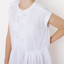 画像をギャラリービューアに読み込む, ウェーブピンタックドレス