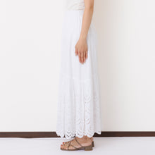 画像をギャラリービューアに読み込む, シフリ刺繍ロングスカート