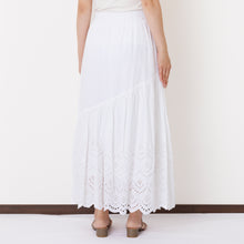 画像をギャラリービューアに読み込む, シフリ刺繍ロングスカート