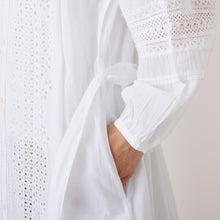 画像をギャラリービューアに読み込む, シフリ刺繍オープンチュニック