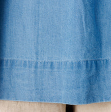 画像をギャラリービューアに読み込む, ボタニカル刺繍ブラウス