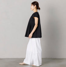 画像をギャラリービューアに読み込む, カンタ刺繍ウェーブピンタックブラウス