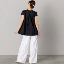 画像をギャラリービューアに読み込む, カンタ刺繍ウェーブピンタックブラウス