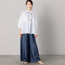 画像をギャラリービューアに読み込む, アンティークボタニカル刺繍ブラウス