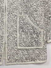 画像をギャラリービューアに読み込む, ブロックプリント(木版) モノトーンボタニカル柄キルトコート