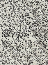 画像をギャラリービューアに読み込む, ブロックプリント(木版) モノトーンボタニカル柄キルトコート
