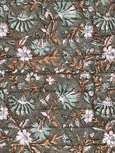 画像をギャラリービューアに読み込む, ブロックプリント(木版) フラワー柄 キルトロングコート