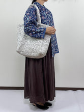 画像をギャラリービューアに読み込む, ブロックプリント(木版)フラワー柄キルトジャケット