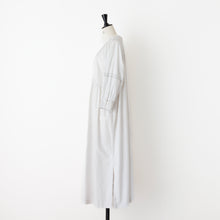 画像をギャラリービューアに読み込む, HAND PLEATS TUCK DRESS