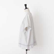 画像をギャラリービューアに読み込む, HAND PLEATS TUCK BLOUSE
