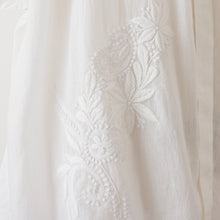 画像をギャラリービューアに読み込む, Botanical LuckNow Embroidery Blouse