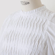 画像をギャラリービューアに読み込む, Honeycomb Hund Tuck Blouse