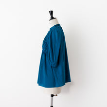 画像をギャラリービューアに読み込む, Hand smocking Tuck Blouse