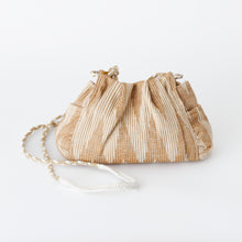 画像をギャラリービューアに読み込む, Jacquard Tuck Bag